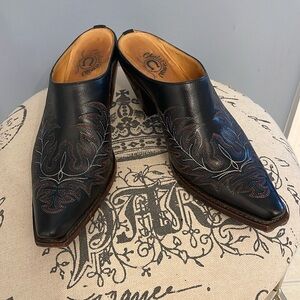 Charlie Horse Mules